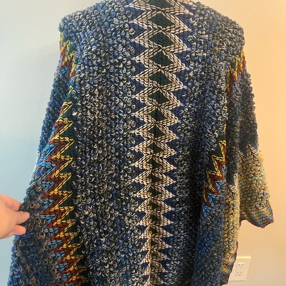 NWOT Bohemian Knit Tasseled Poncho Cardigan Sweater Oversized. - Picture 11 of 13